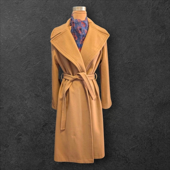 Vintage 1970s CASHMERE Wrap Coat w. Wide Lapels Medium. - Picture 1 of 10